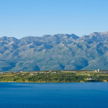 Tri Mora