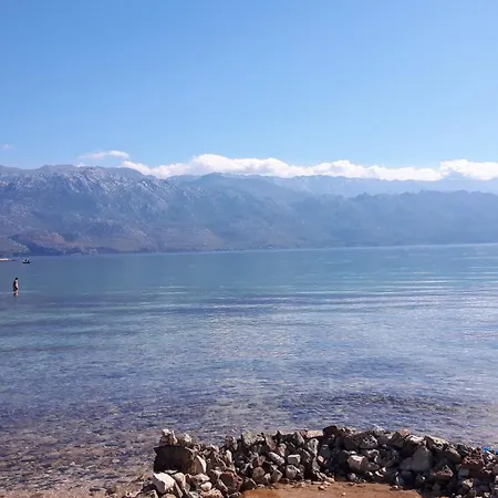 Apartment Tri Mora *