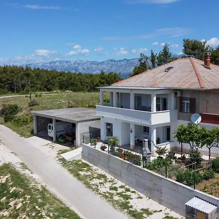 Apartman Tri Mora