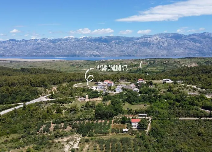 Tri Mora *