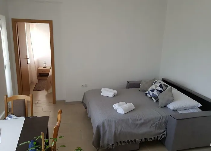 Tri Mora Apartment *