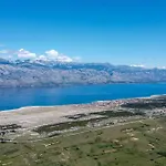 Tri Mora *
