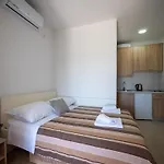 Tri Mora Apartment *