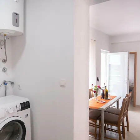 Apartment Tri Mora