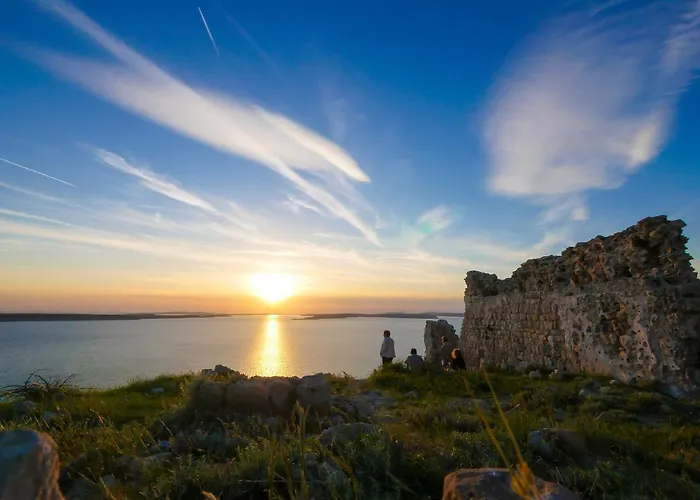 Tri Mora 아파트 Ražanac